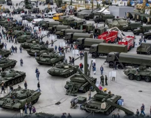 Русия ще продължи да развива военната си сила заради заплахите