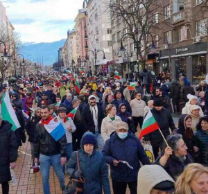 България е жива! 9 български града на мощен протест срещу престъпните натовски планове