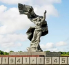 Москва нарече &quot;държавен вандализъм&quot; събарянето на съветски паметници в Латвия