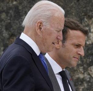 Франция ще върне посланика си във Вашингтон, след разговора на Байдън с Макрон