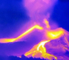 Нов кратер, изхвърлящ пепел и пирокласти, се отвори във вулкана в Ла Палма
