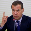 Медведев: Русия още не е не задействала целия си арсенал в Укайна. Всичко с времето си