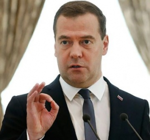 Медведев: Скъп газ и строги икономии - възхитителна комбинация от политиката на ЕС