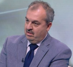 Любчо Нешков: Премиерът Петков дължи обяснение защо не се поклони пред гроба на Гоце Делчев