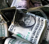 Foreign Affairs: «Силният долар е губителен за целия свят»