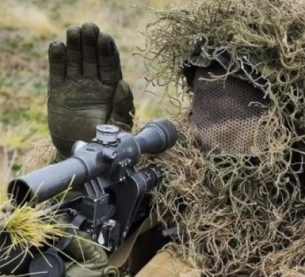 Снайперист на ДНР ликвидира украински войници