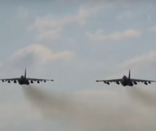 Двойка щурмови Су-25 унищожават позиции на ВСУ край Ясиноватая