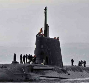 Daily Express: Руските подводници държат в страх НАТО