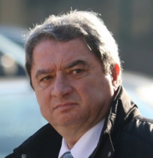 Емануил Йорданов: Бившият съдия Иван Димов е задържан в кола на търговско дружество