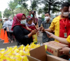 И индонезийците се борят със скъпо олио за готвене