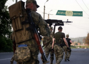 Цивилните са призовани да напуснат и Славянск