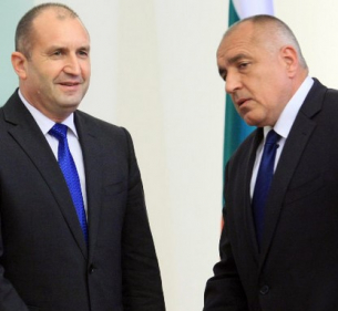 Борисов и Радев в словесен сблъсък за мерките срещу COVID-19