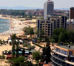 Черноморските курорти се напълниха и вдигнаха цените