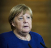 Германският бивш канцлер Меркел изключи участие в украинския мирен процес