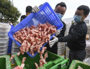 Пекин започва борба с преяждането и разхищението на храна