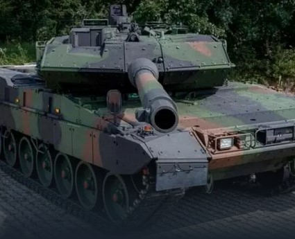 Решението за танковете за Украйна се превърна в неонацистко послание от Германия