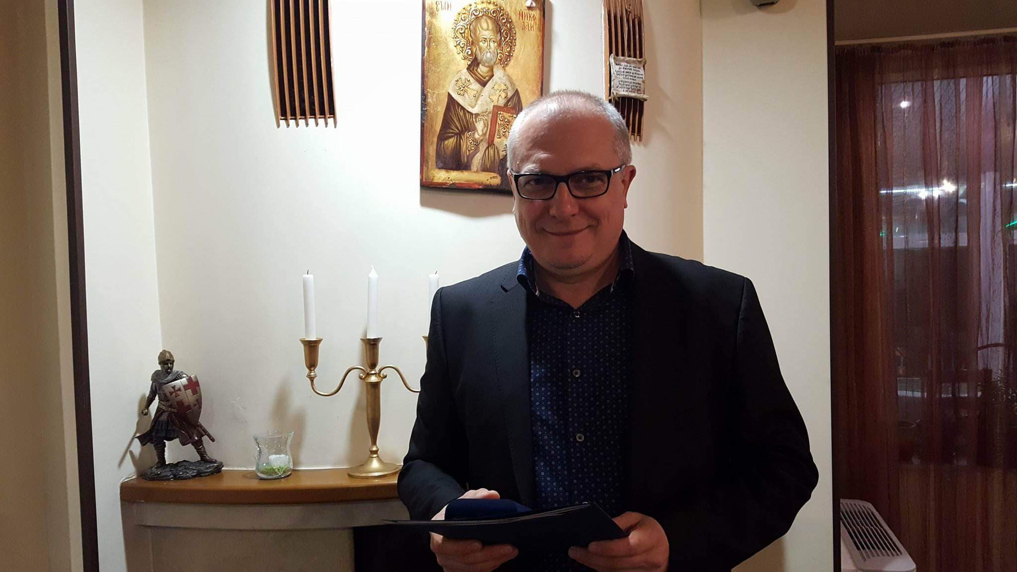 D-r_Rumen_Stoyanov_lekar_na_godinata_za_Pleven.jpeg