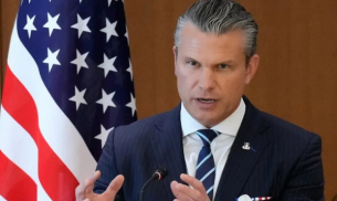 В Конгреса разследват съобщения за умишлено убийство на оцелели след удар по моторна лодка в Карибско море