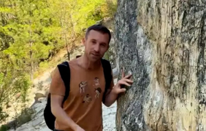 Василковски показа уникален феномен в Родопите, единствен в света