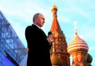 Посланието на Путин: Вие сте на ръба на катастрофата