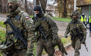 Полската армия издирва 57-годишен „въоръжен и опасен“ мъж, заподозрян за двойно убийство