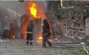 Четирима убити и 17 ранени при руски атаки с дронове срещу Харков