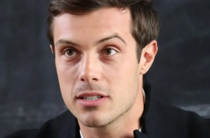 Филип Буков се захласна по Нина Добрев