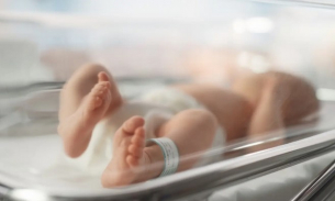 Ужас във Франция: 6-годишно момче уби новородено в болница