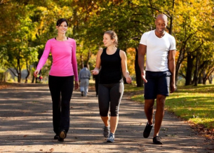 Защо 15-минутна разходка е полезна за здравето?