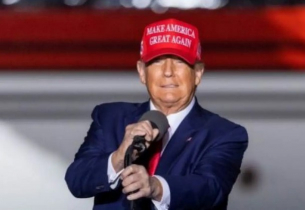 Доналд Тръмп: 7500 бежанци ще бъдат допуснати в САЩ за финансовата 2026 година