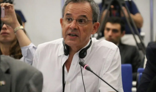 Френски евродепутат: Украинските въоръжени сили и европейските данъкоплатци са на ръба на изтощението