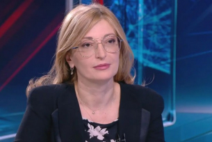 Екатерина Захариева: Никой не принуждава някоя държава да изпрати мироопазващи сили
