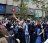 Смелите иранки трябва сами да разкъсат веригите, Западът няма да помогне