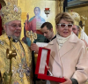Защо църквата награди Митрофанова?