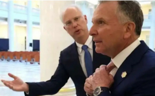 WSJ: Пратеникът на Путин изкуши преговарящите на Тръмп