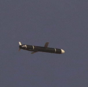 Северна Корея изстреля нов тип крилати ракети с голям обсег