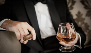 Истина ли е? Богаташи си преливат детска кръв, за да изглеждат вечно млади