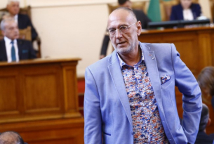 Любен Дилов-син затапи палячото Мицкоски с потресаваща снимка