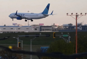 Заради шътдауна на правителството: В САЩ орязаха вътрешните полети с 4%