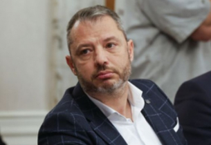 Добрев: Асен Василев вън от Бюджетната комисия! Няма морални и професионални качества!