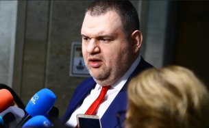 Пеевски: Кирил Петков е дрогиран в момента, да иде в комуна, може да има много лош край