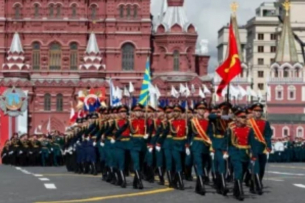 Тръмп планира военен парад — като Путин