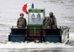 Руското разузнаване: Франция е готова да вкара около две хиляди бойци в Украйна