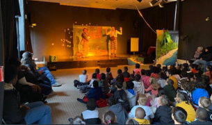 Театърът влиза в класната стая: британски екип обучава деца в Пловдив