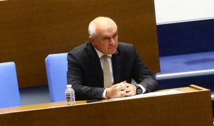 Премиерът шокира какво нагло нареждане по телефона получил, а той...