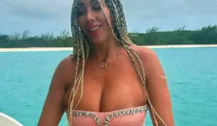 Тантра учителка бе изгонена от топ курорт заради Кама сутра уроци и секс ритрийти