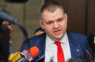 Делян Пеевски предлага създаването на държавна верига магазини