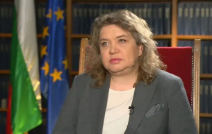 Киселова захапа Радев: В друг момент ветото можеше и да има резон