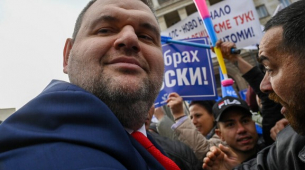 Шиши или Копейкин – избирай