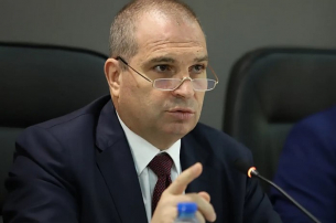 Министър Караджов е безпощаден: Ще извадим всички гнили ябълки от &quot;Автомобилна администрация&quot;